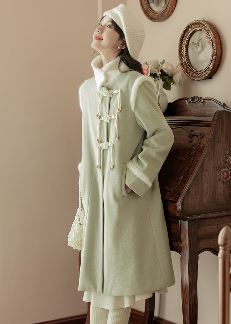 Stars buckle long retro thick woolen coat