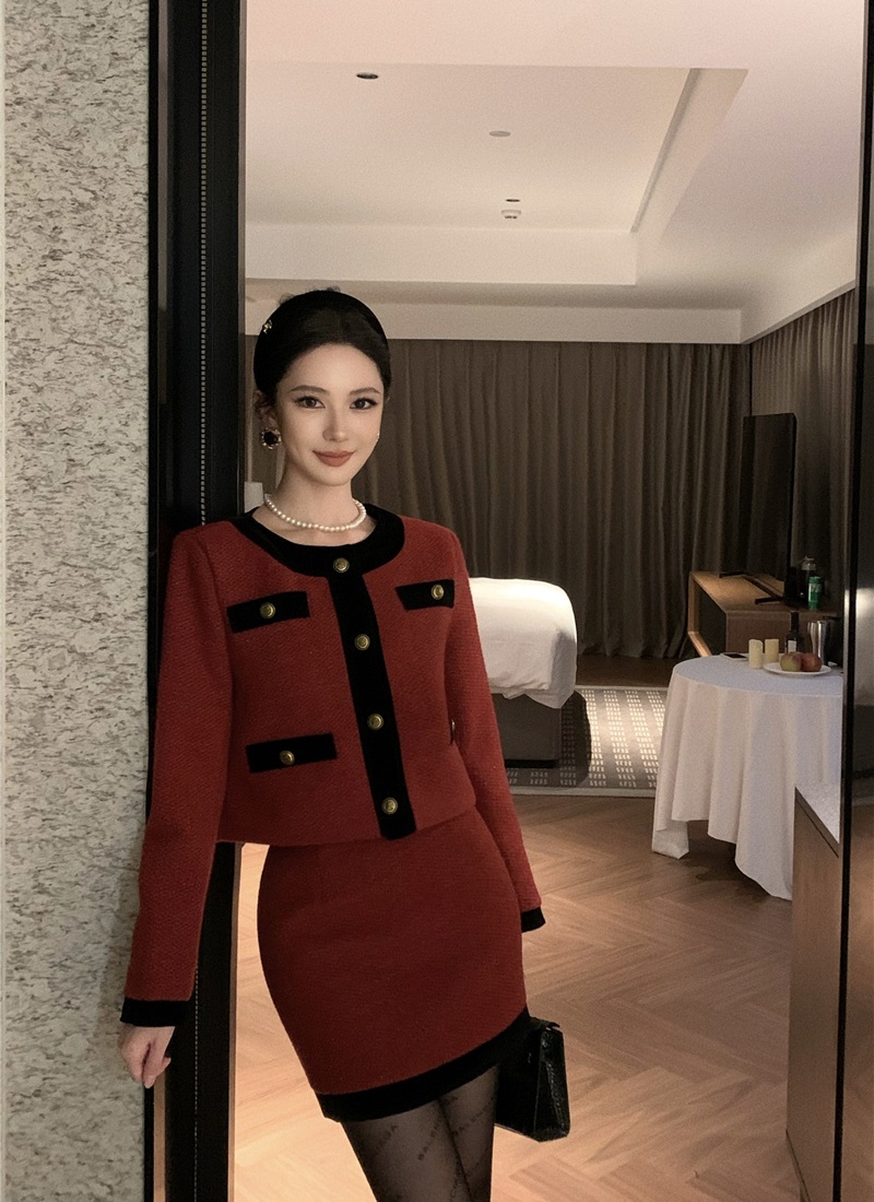 Winter short skirt chanelstyle coat 2pcs set