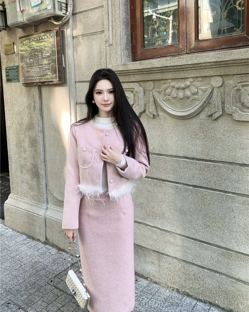 Pink ostrich hair skirt chanelstyle thick coat a set