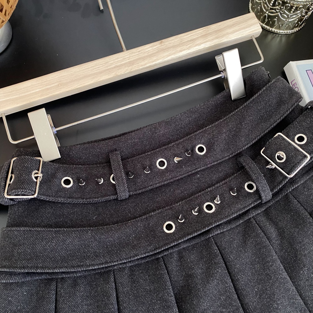 Pleated high waist skirt sexy belt for women