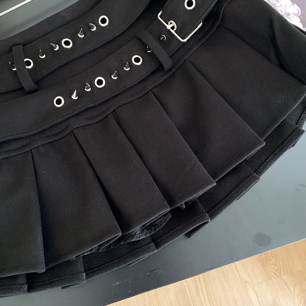 Pleated high waist skirt sexy belt for women