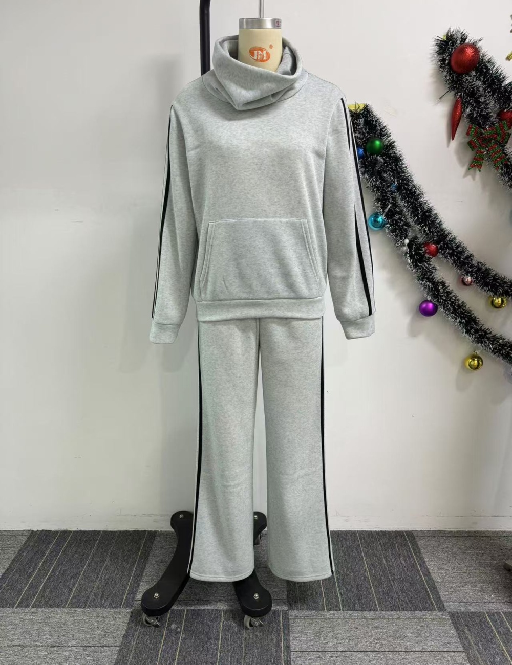 Pullover pocket high collar hoodie 2pcs set