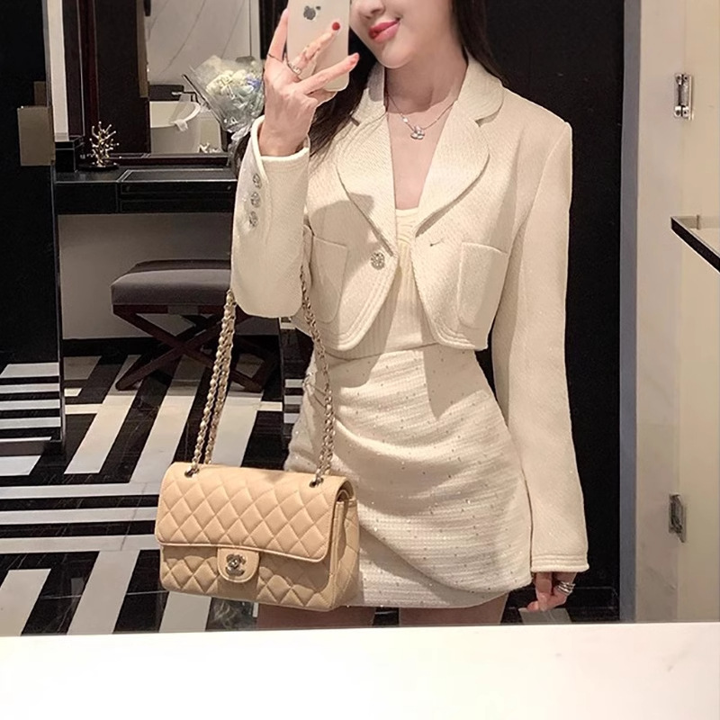 Tender ladies diamond tops chanelstyle short business suit