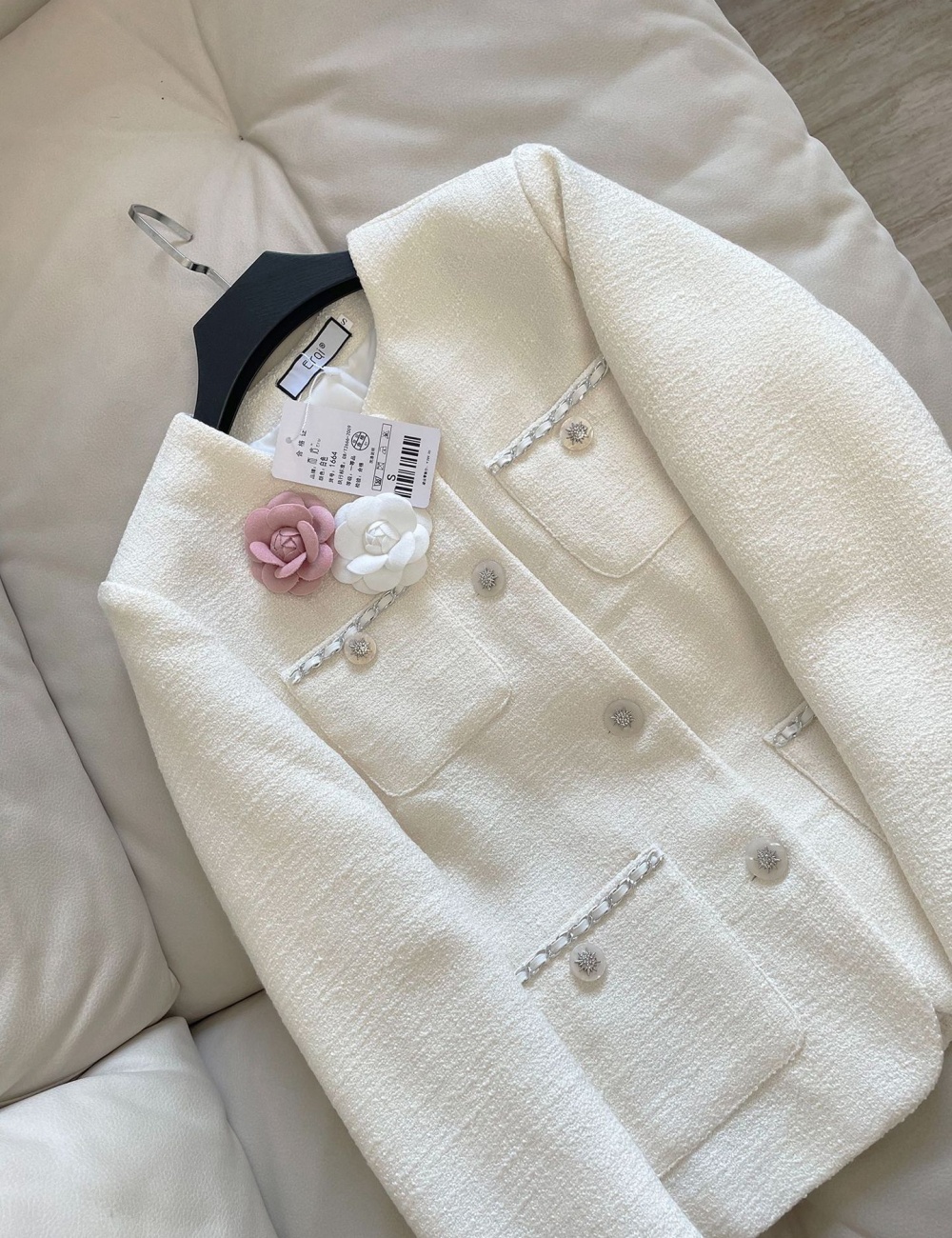 Woolen white chanelstyle woolen coat for women