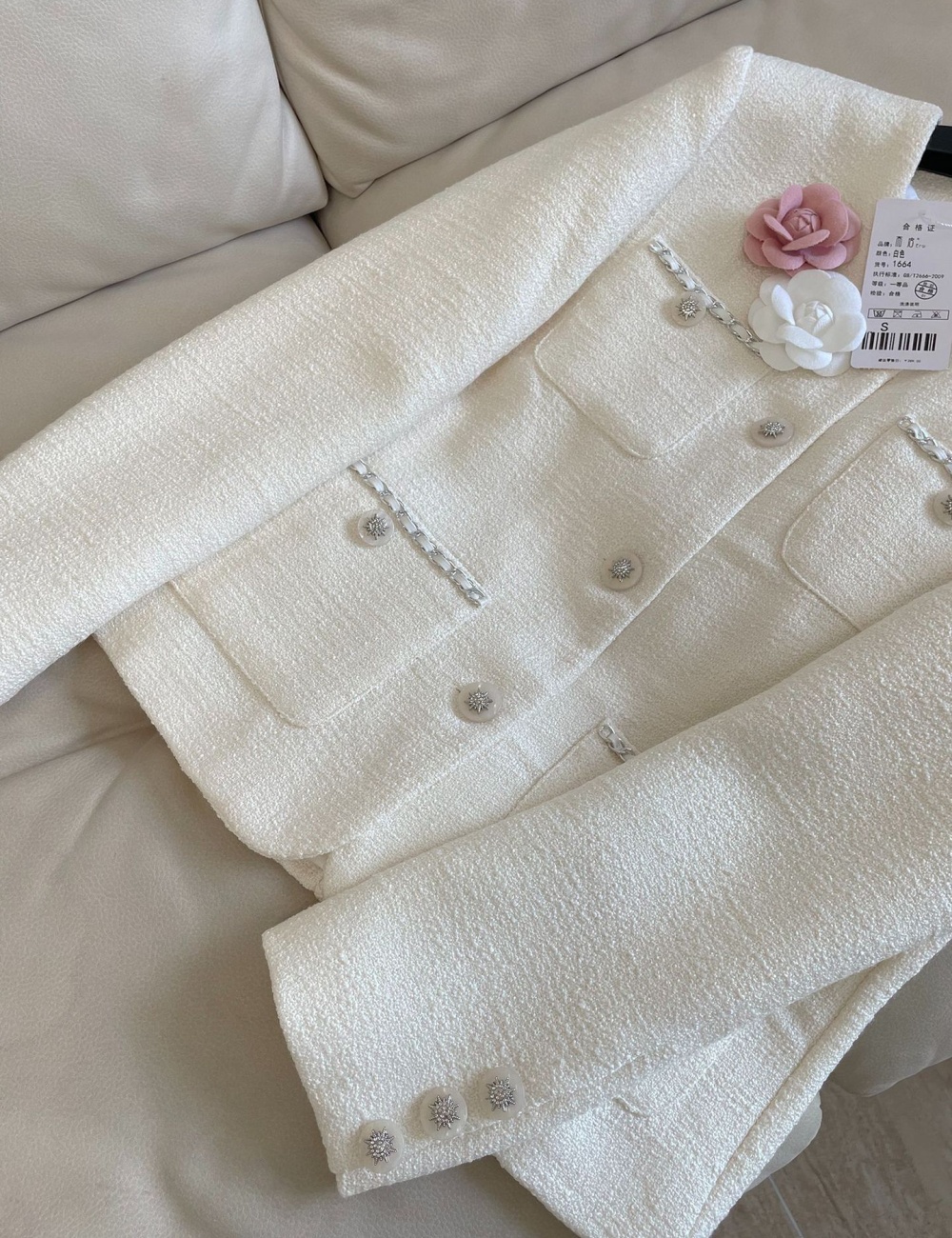 Woolen white chanelstyle woolen coat for women