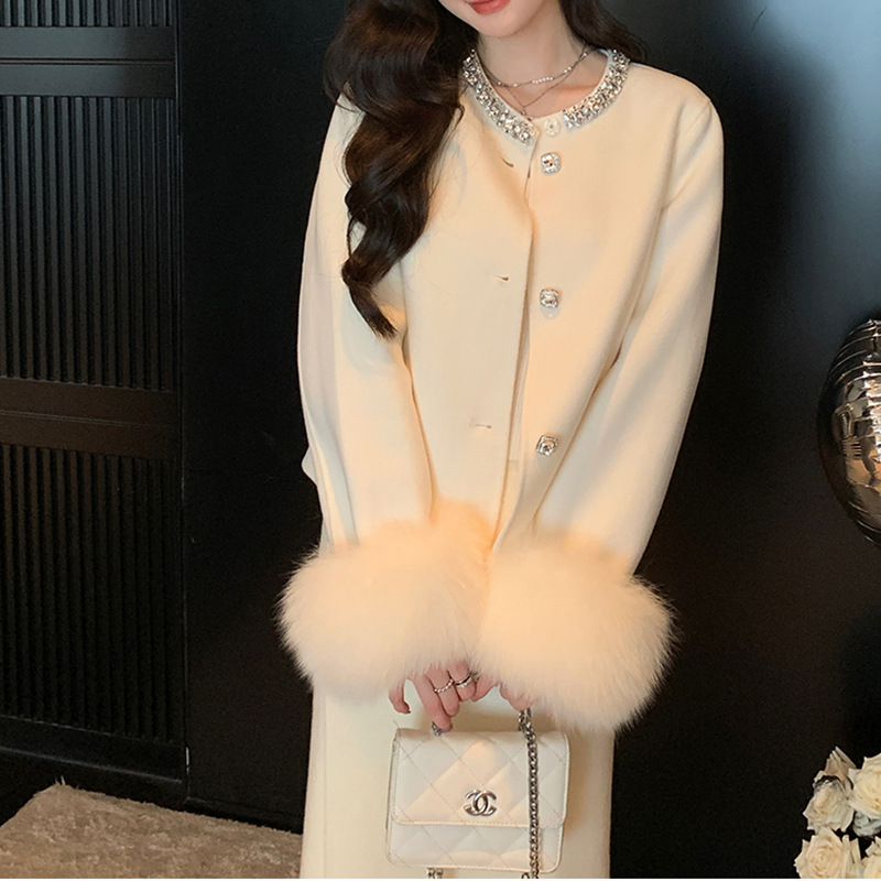 Short woolen coat chanelstyle skirt a set for women