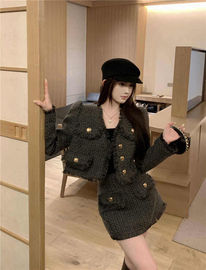 Temperament ladies coat tassels skirt 2pcs set