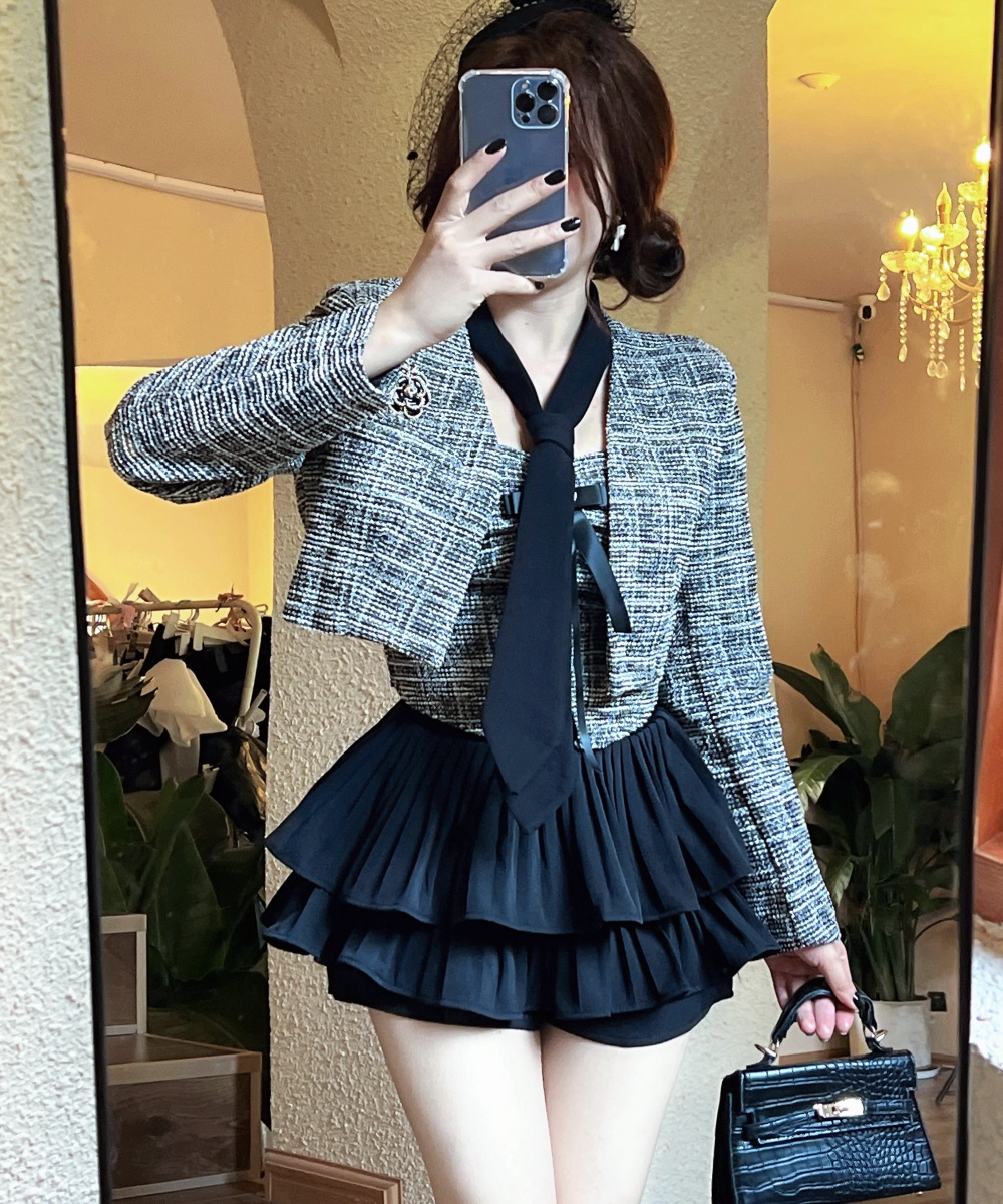 Bow cake flat shoulder coat high waist short short skirt 3pcs set