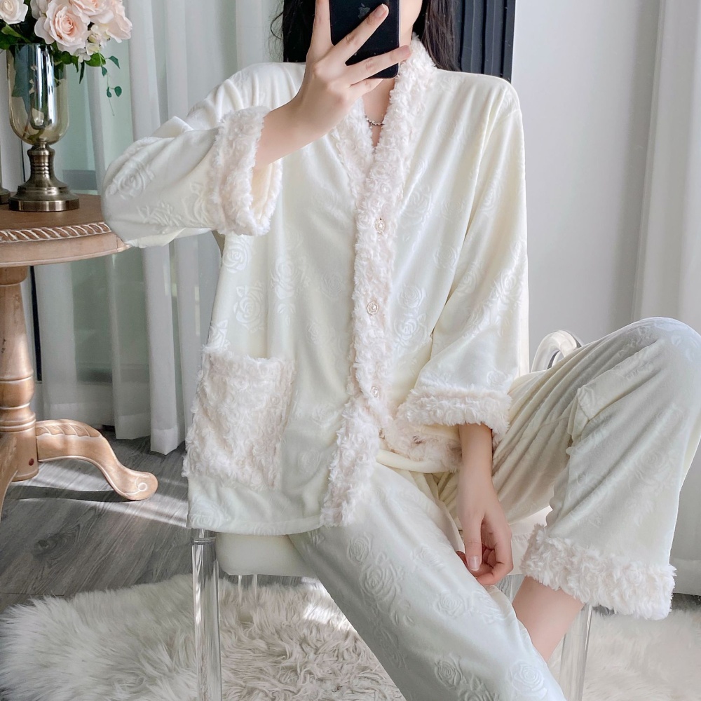 Simple long pants pajamas for women