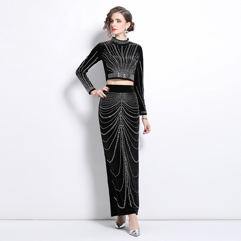 Fashion ladies rhinestone velvet long skirt 2pcs set