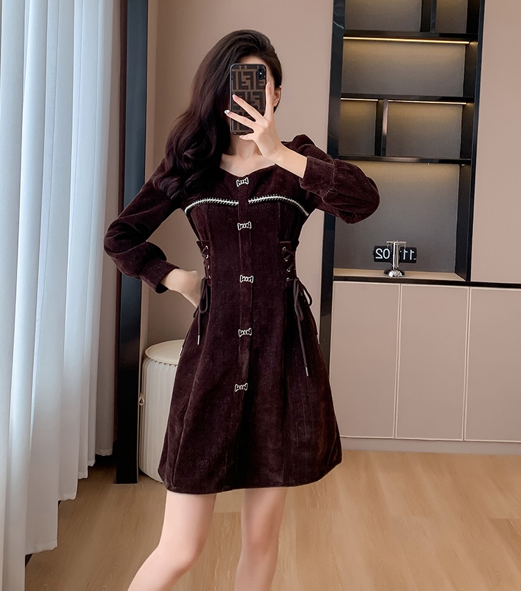 Bottoming slim autumn and winter square collar sweet dress