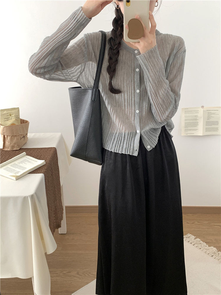 Round neck long sleeve hollow summer buckle cardigan