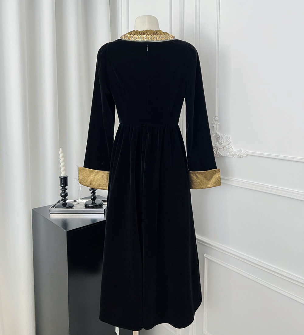 V-neck Hepburn style velvet bow France style dress