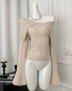 Unique lapel tops autumn and winter strapless sweater