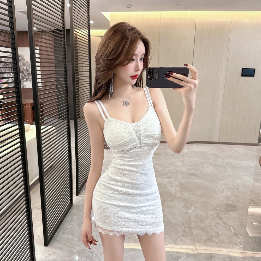 Low-cut sexy short lace sling package hip bottoming dress