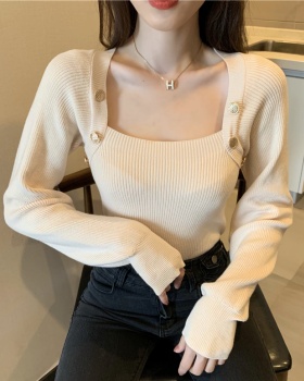 Pullover long sleeve sweater buckle slim bottoming shirt