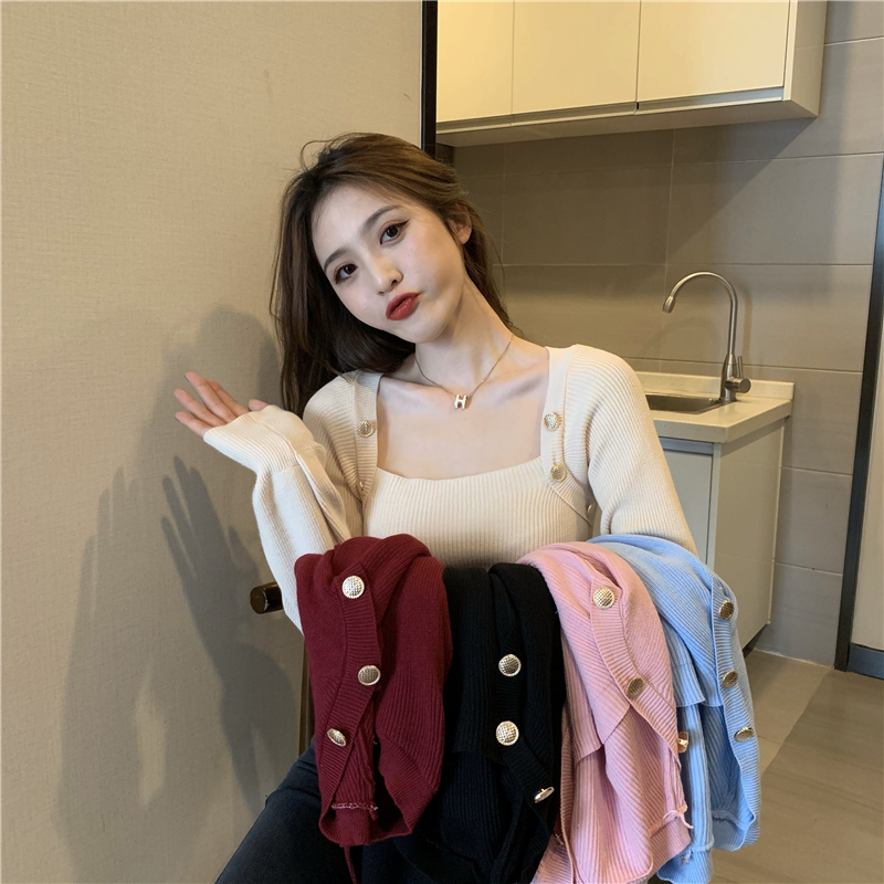 Pullover long sleeve sweater buckle slim bottoming shirt