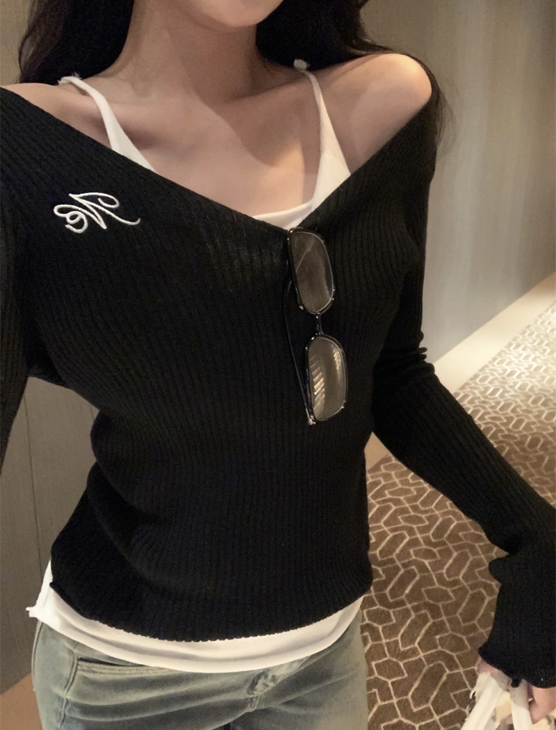 Temperament Pseudo-two niche sweater for women