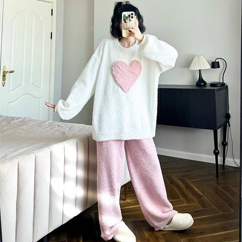 Large yard homewear heart pajamas a set for women