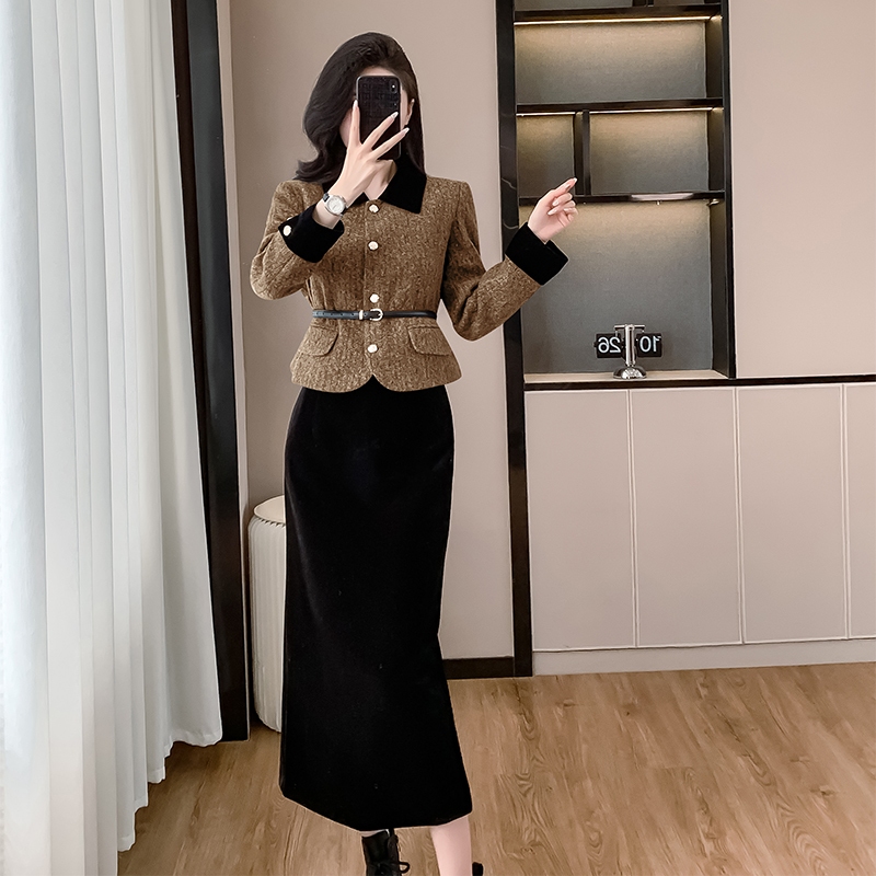 Velvet winter woolen coat chanelstyle skirt 2pcs set