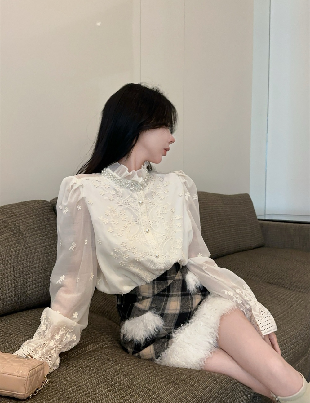 Lace fashion short skirt winter shirt a set for women