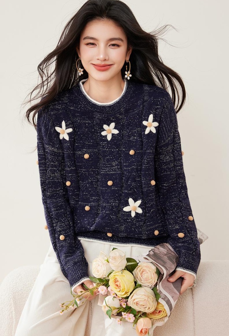 Crochet autumn and winter show young sweater for women