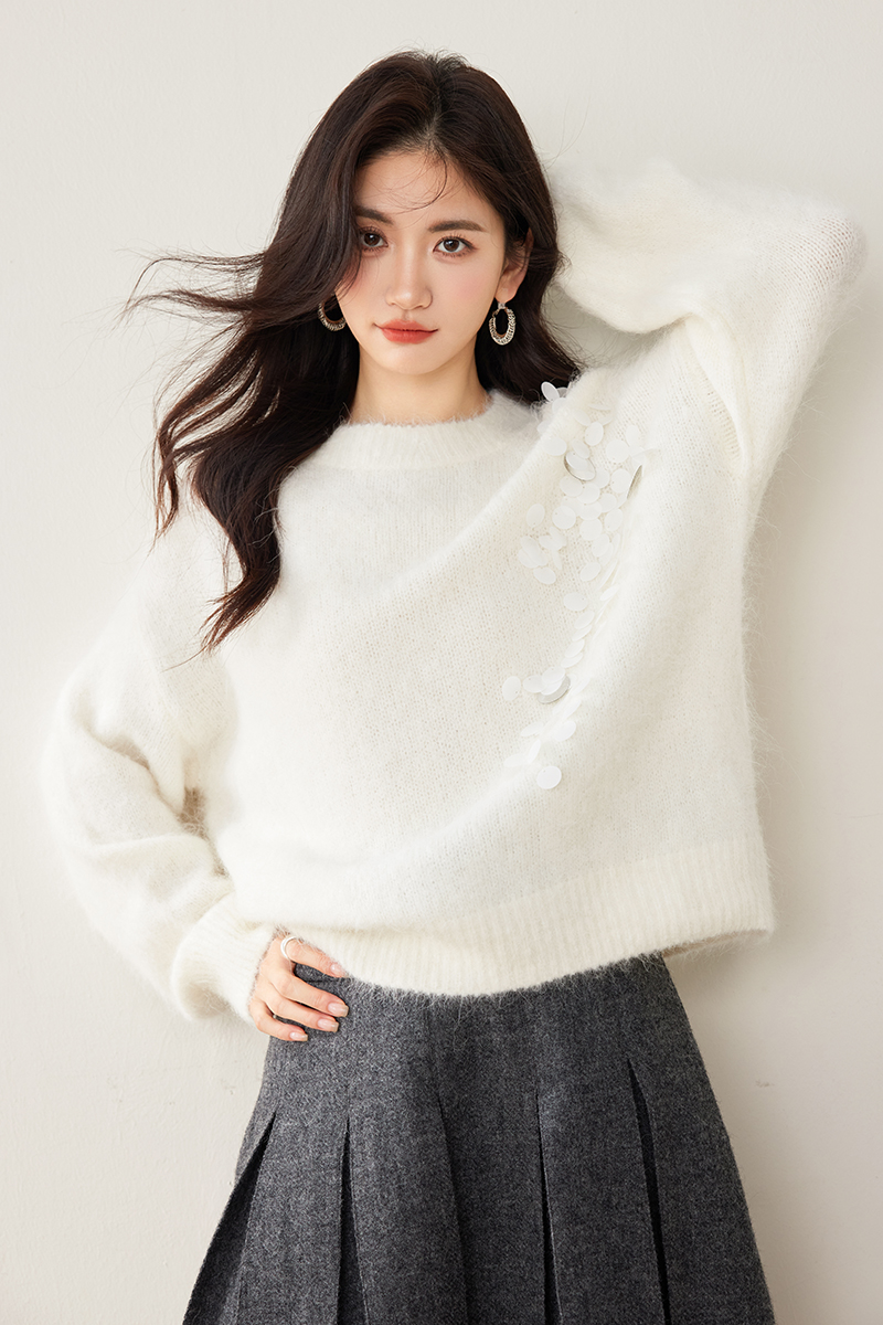 Autumn and winter gray lazy sweater for women