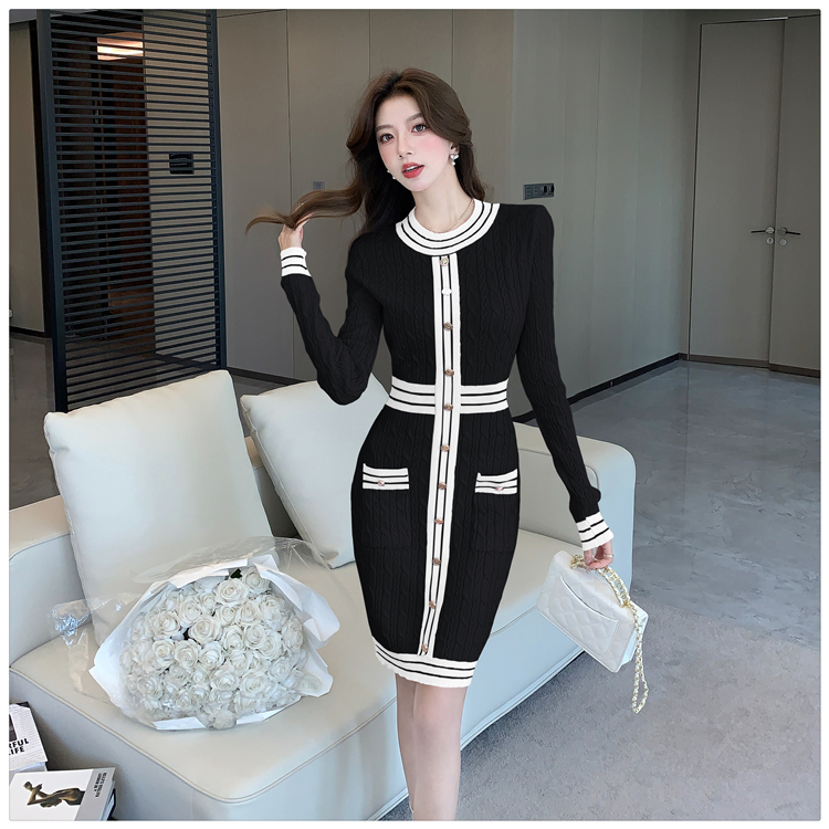 Autumn and winter T-back pinched waist dress for women