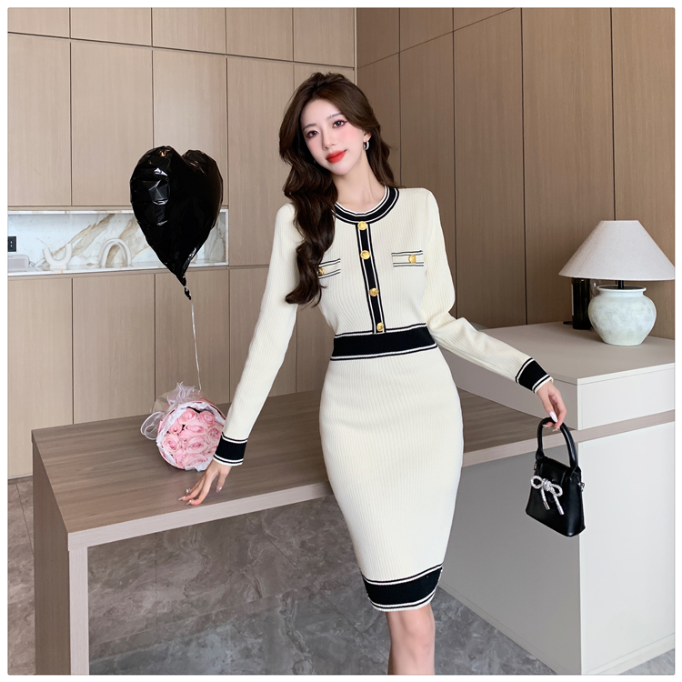 Chanelstyle knitted package hip temperament dress