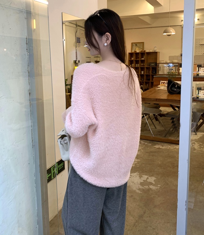 Autumn and winter sweater bottoming tops for women