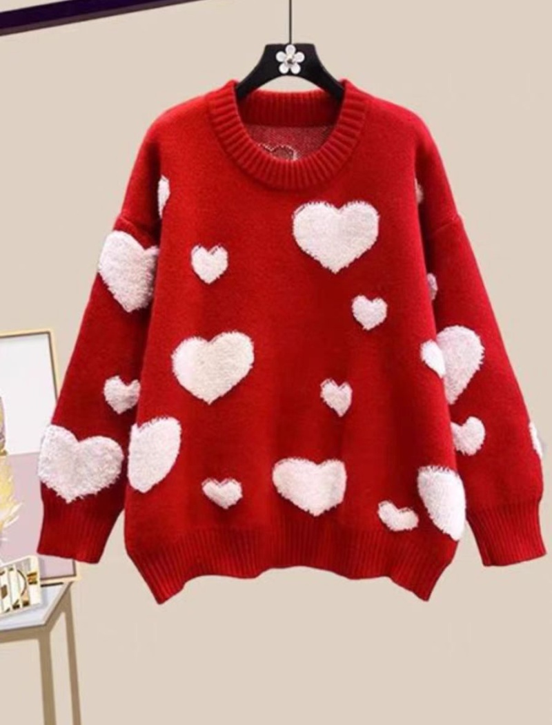 Autumn and winter red bottoming shirt heart tops