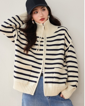 Cstand collar knitted stripe sweater double zip fashion coat