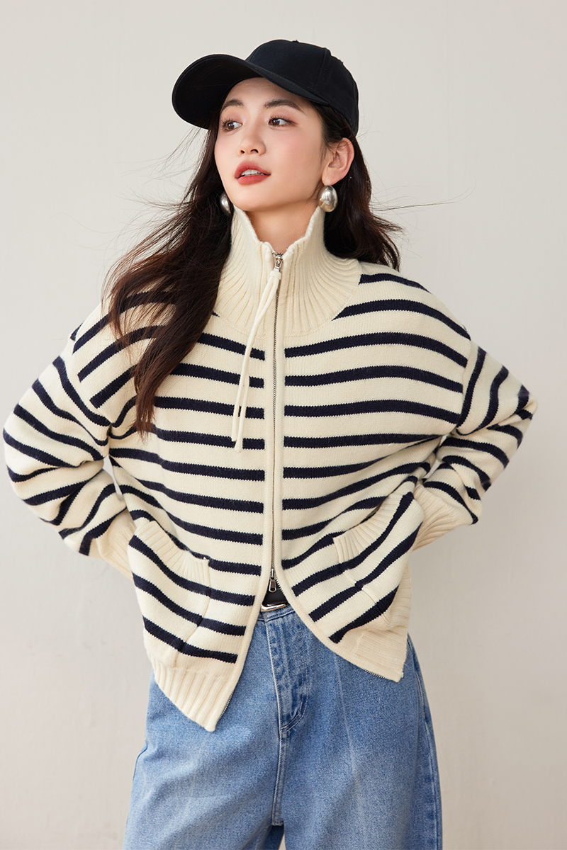 Cstand collar knitted stripe sweater double zip fashion coat