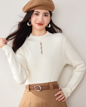 Autumn and winter bottoming shirt for women