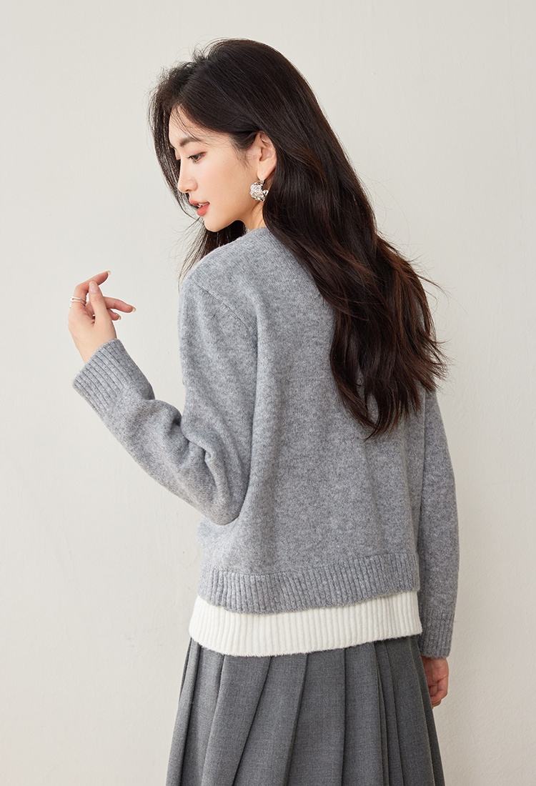 Gray autumn and winter sweater flowers cardigan for women