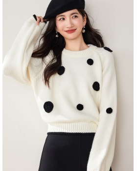 Round neck temperament sweet all-match pullover sweater