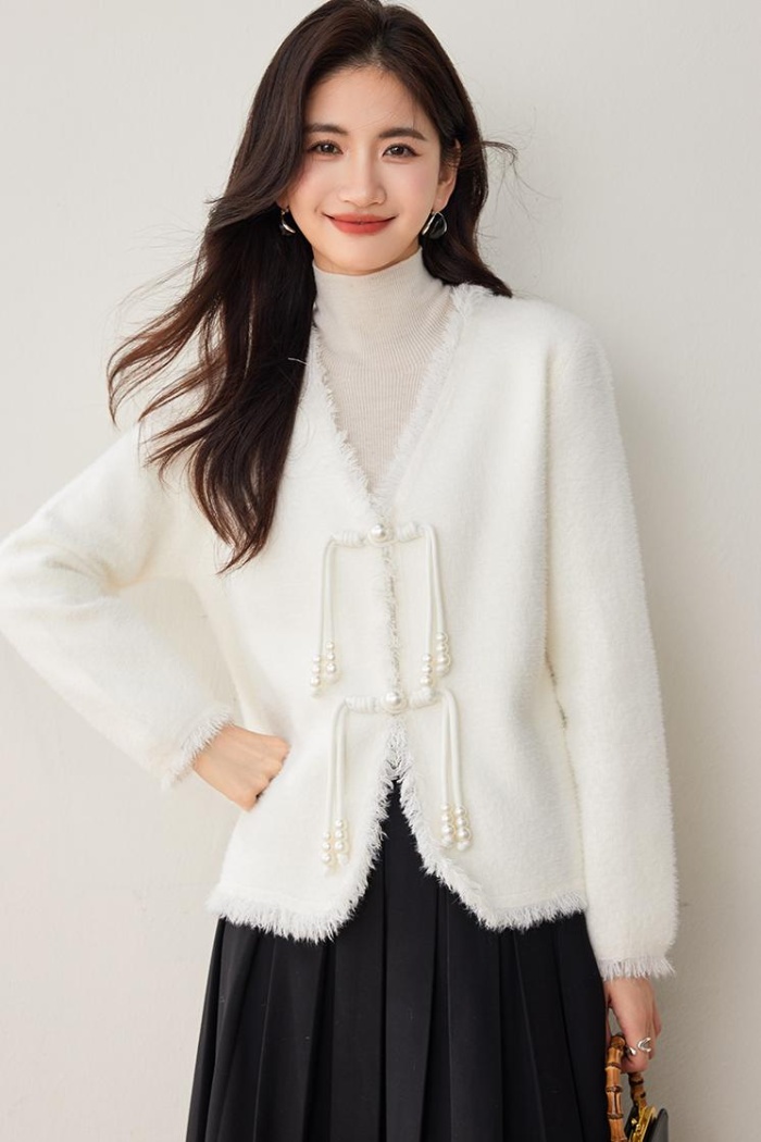 Chinese style V-neck cardigan lazy sweater