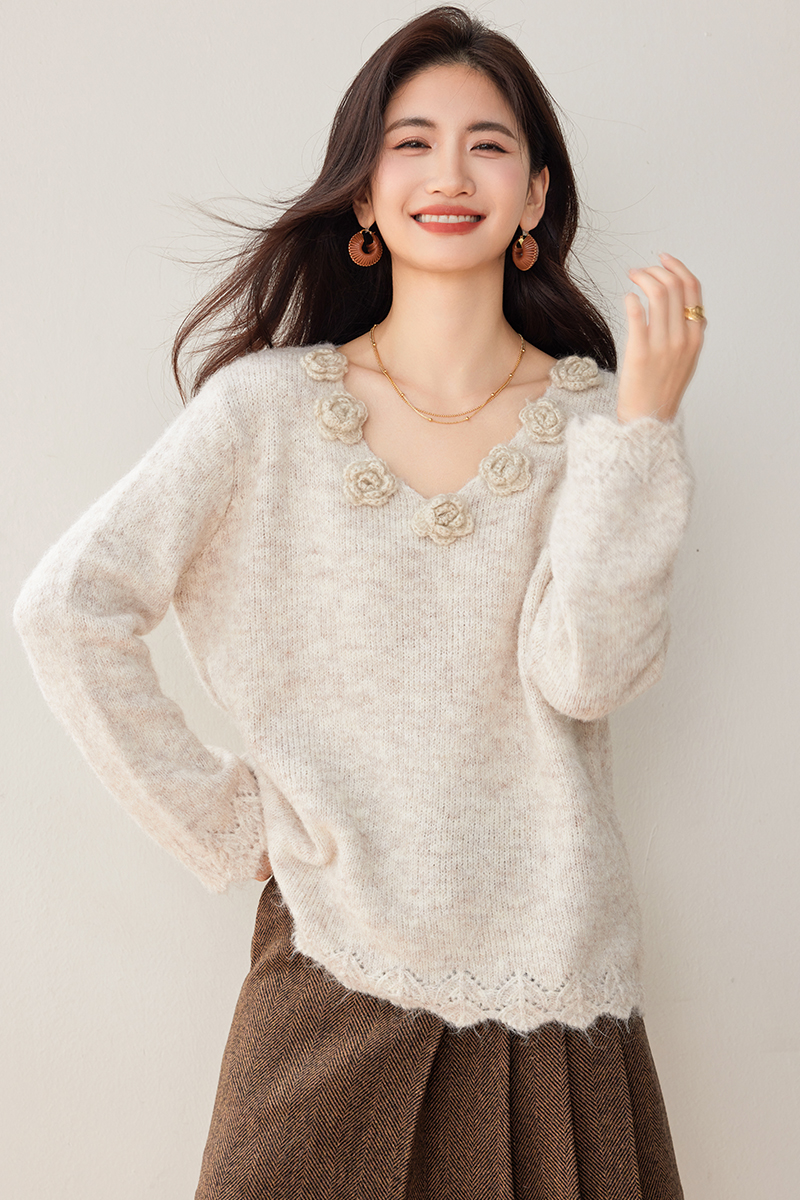 Long stereoscopic sweater flowers tops for women