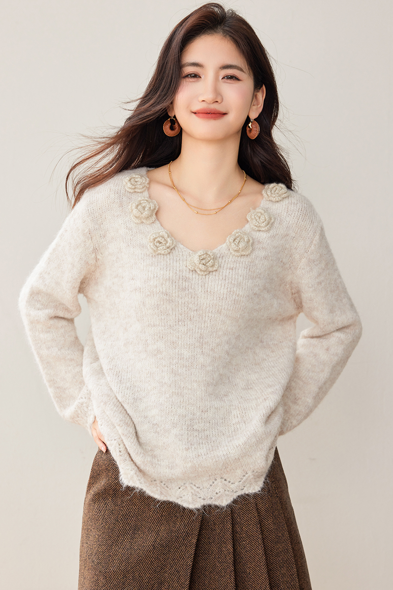 Long stereoscopic sweater flowers tops for women