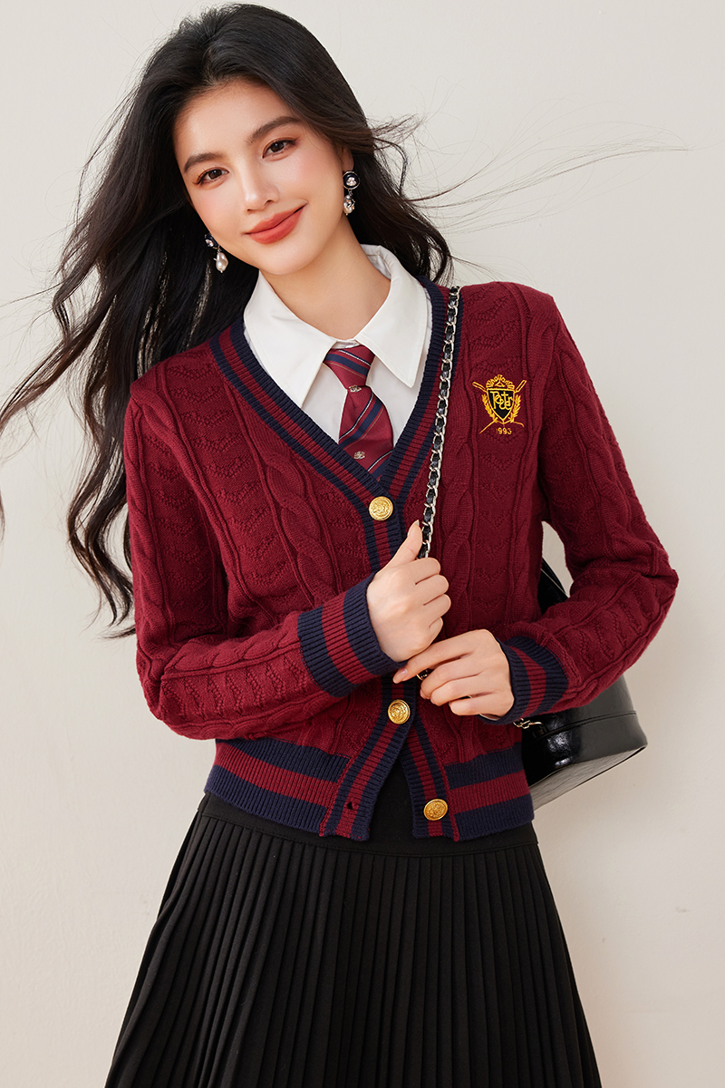 College style red tops winter thick cardigan