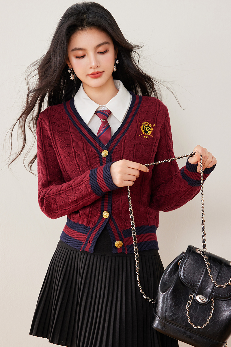 College style red tops winter thick cardigan