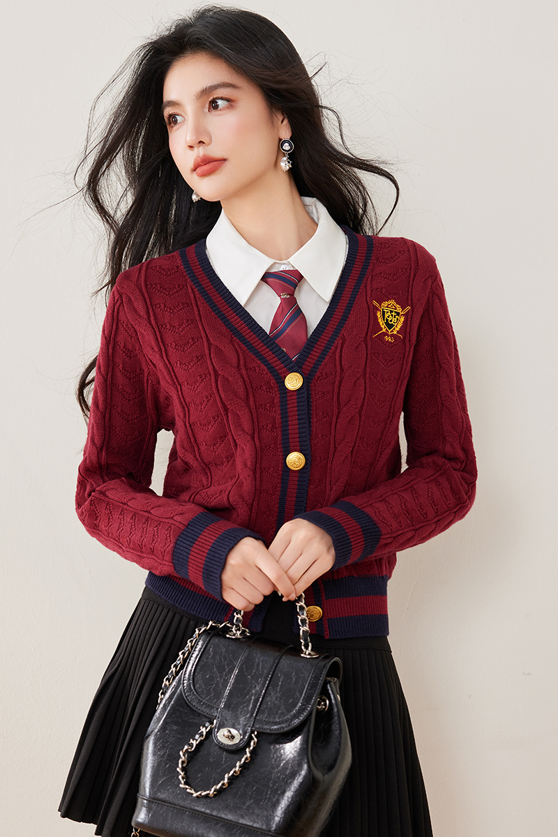 College style red tops winter thick cardigan