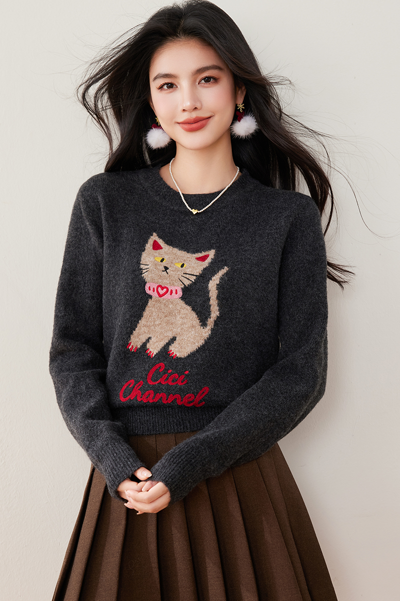 Pullover winter retro kitty embroidery round neck sweater