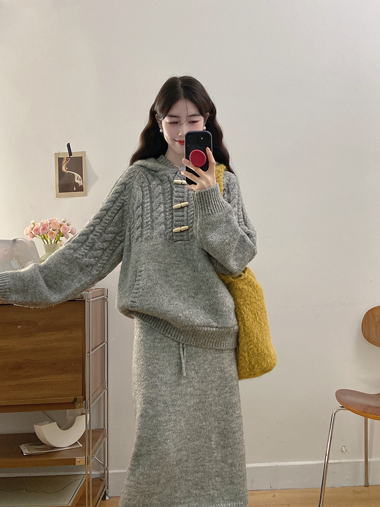 College style large yard hooded sweater 2pcs set for women