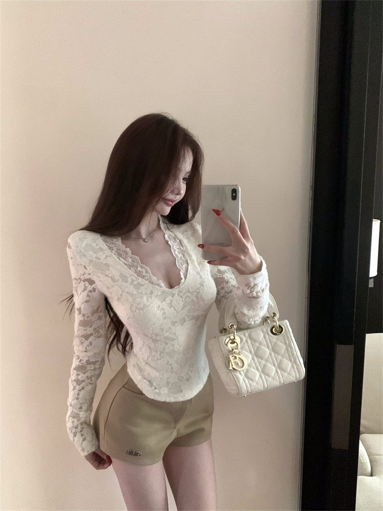 Spicegirl lace plus velvet bottoming shirt for women