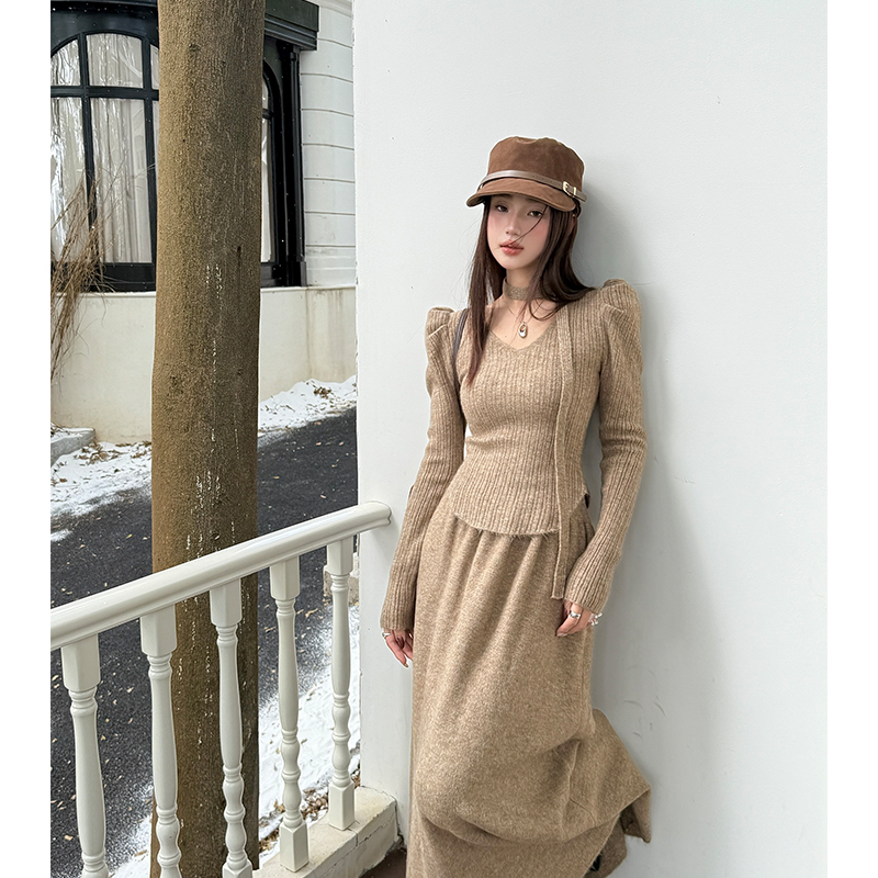 Streamer irregular sweater V-neck skirt 2pcs set