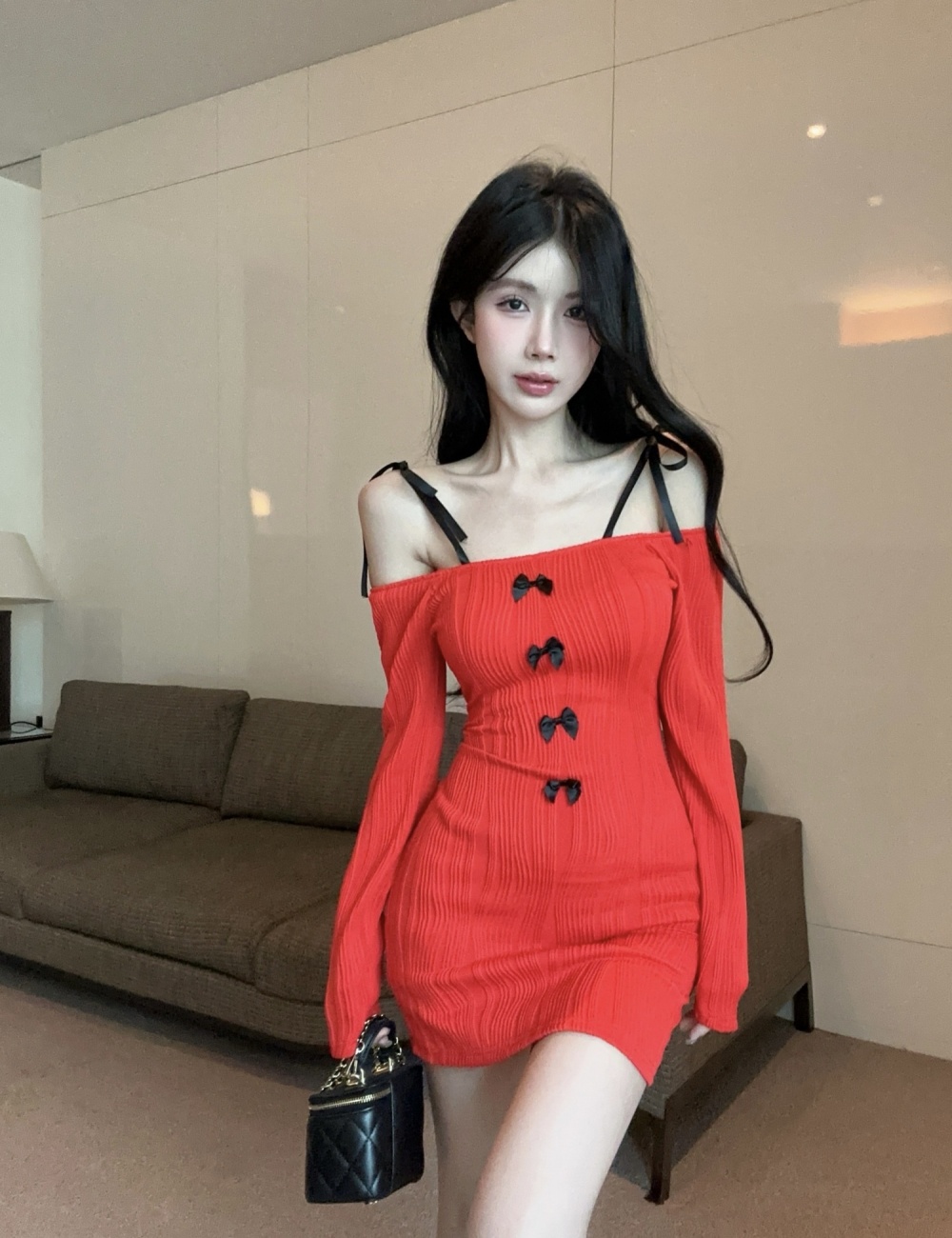 Package hip fashion strapless red slim dress for women