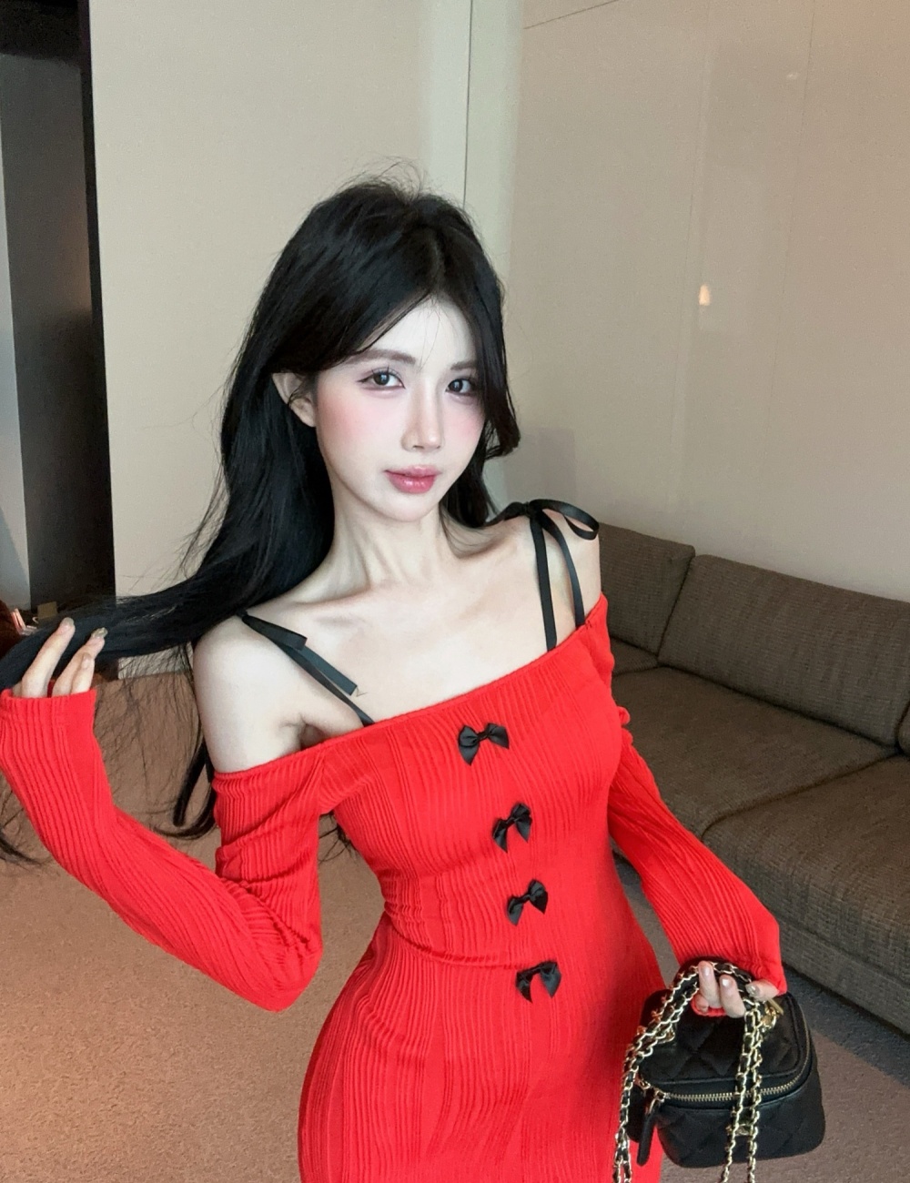 Package hip fashion strapless red slim dress for women