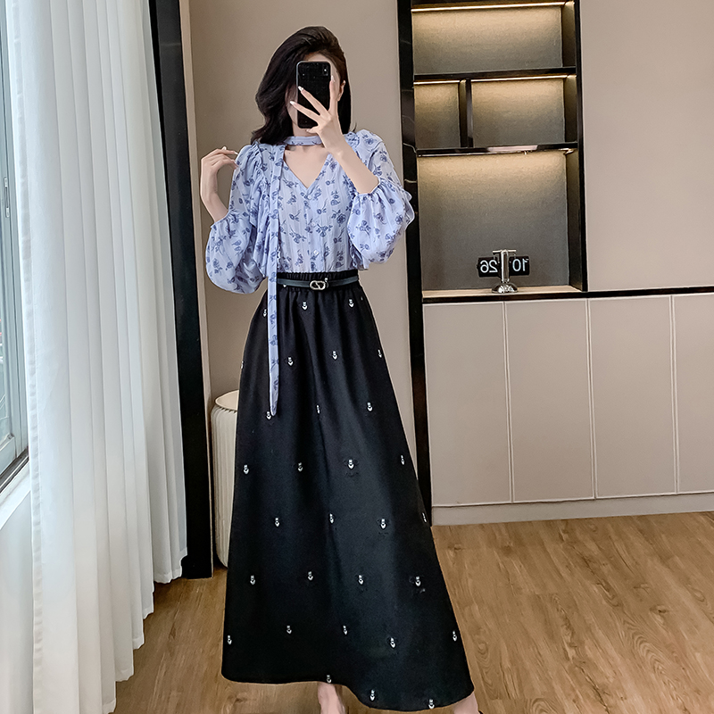 Korean style sweet frenum shirt V-neck all-match skirt 2pcs set