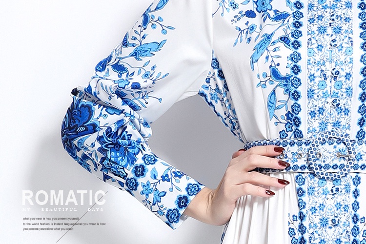 Blue and white porcelain printing fashion dress